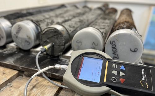 Geotechnische Baugrunderkundung für Windader West: G.E.O.S. untersucht Bohrkerne aus dem Wattenmeer für Netzanbindungsysteme