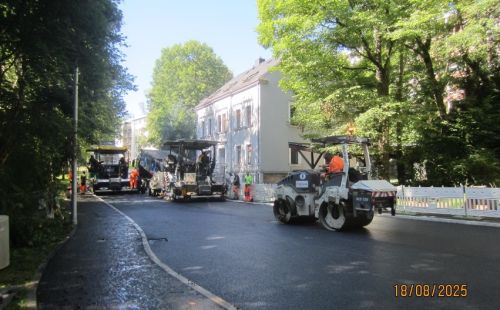 Erneuerung von Trinkwasser- und Regenwasserleitungen Helbersdorfer Straße Chemnitz, G.E.O.S. übernimmt Planung für Fahrbahnerneuerung